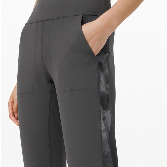 Lululemon align jogger track stripe size 2 - Picture 3 of 8